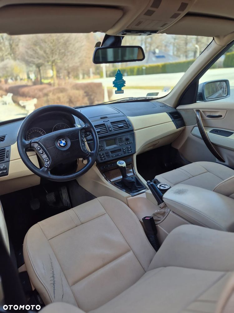 BMW X3 3.0d - 12