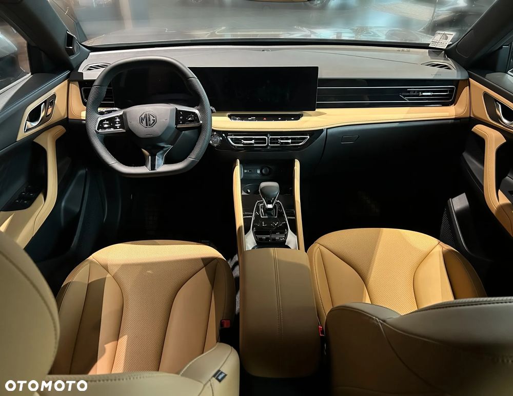 MG HS Hybrid+ - 16