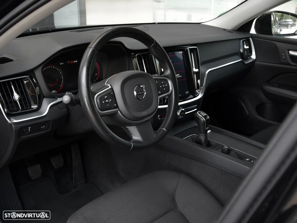 Volvo V60 2.0 D3 - 6