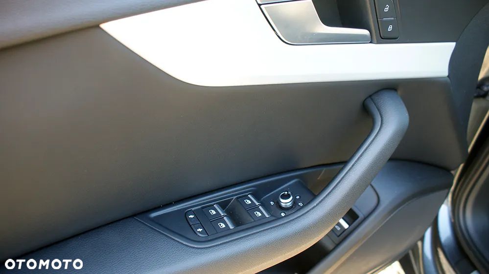 Audi A4 Avant 2.0 TDI S tronic - 20