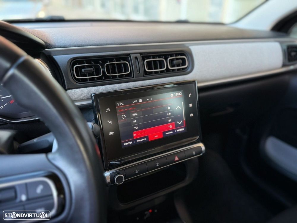 Citroën C3 1.2 PureTech Shine EAT6 - 20
