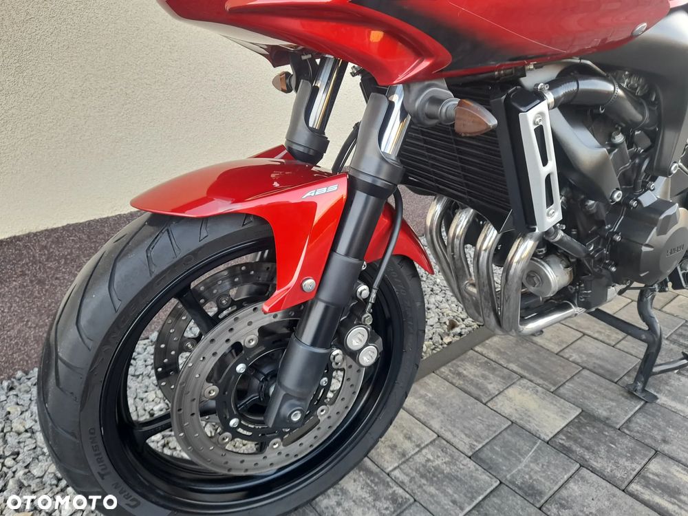 Yamaha FZ6 - 22