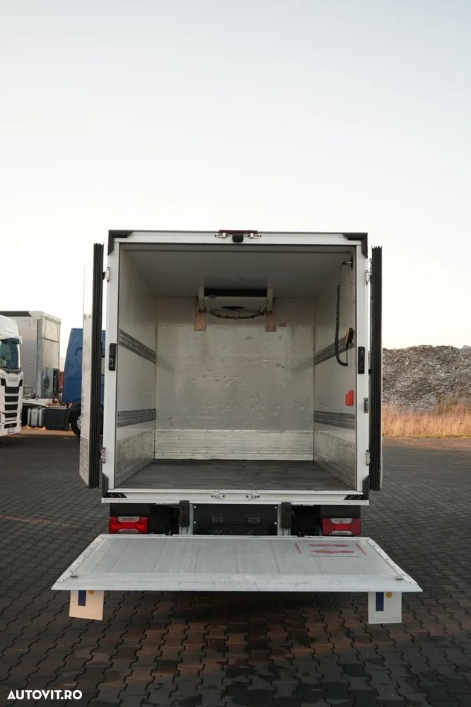 Iveco DAILY 35-130 / FRIGIDER / UNITATE SUPORT / HALOGEN DHOLLANDIA / AUTOMAT / DUBLU / - 20