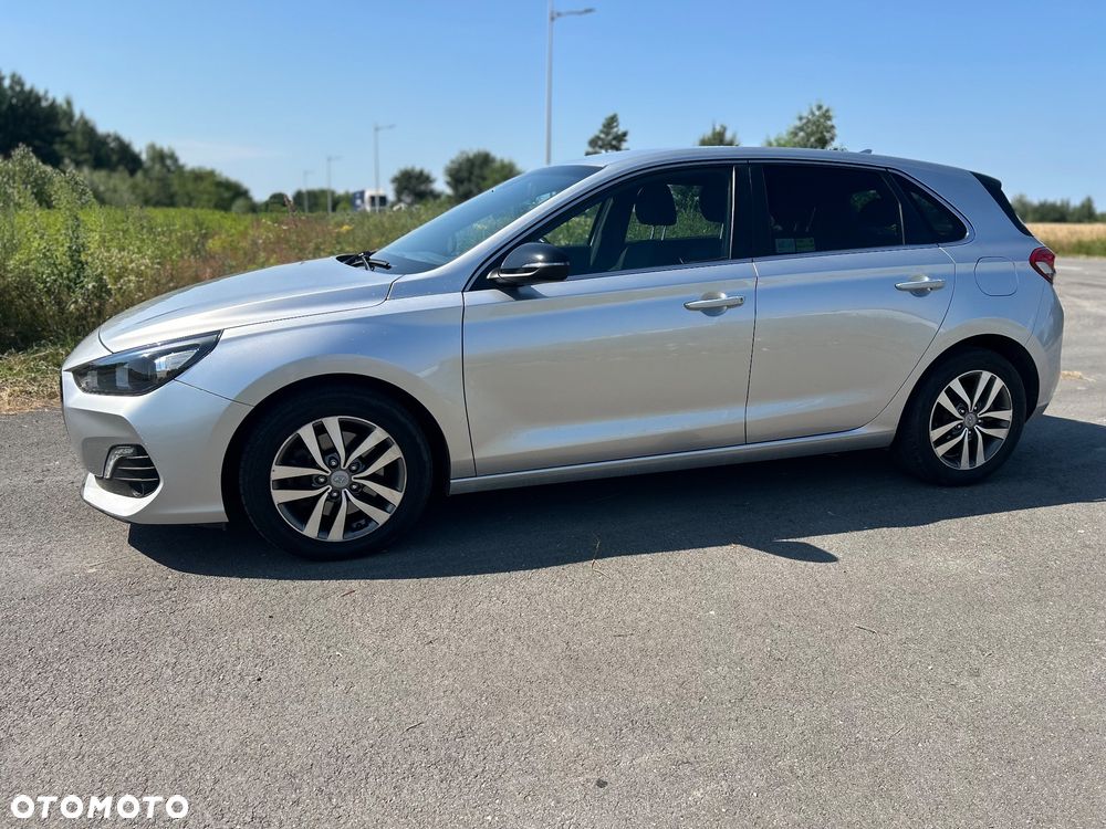 Hyundai i30 1.4 T-GDI Comfort DCT - 13