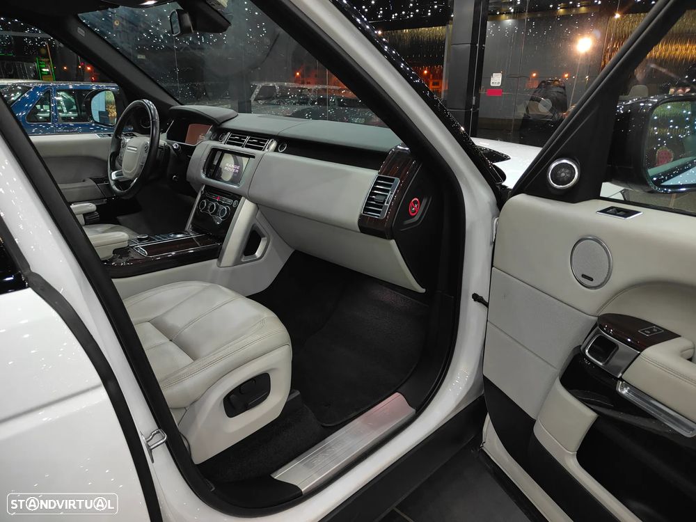 Land Rover Range Rover 3.0 TDV6 HSE - 14