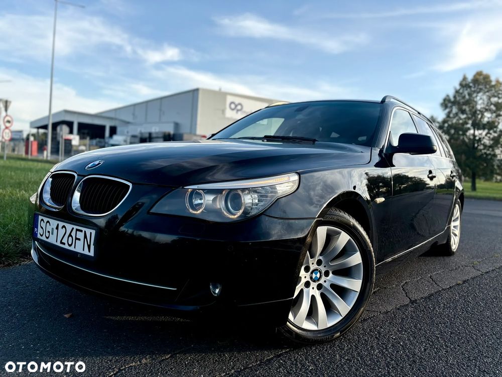 BMW Seria 5 520d Edition Sport - 12