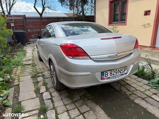 Opel Astra 1.9 CDTI Cosmo - 5