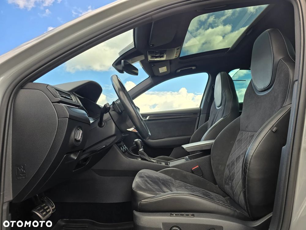 Skoda Superb 2.0 TDI SCR Sportline DSG - 19