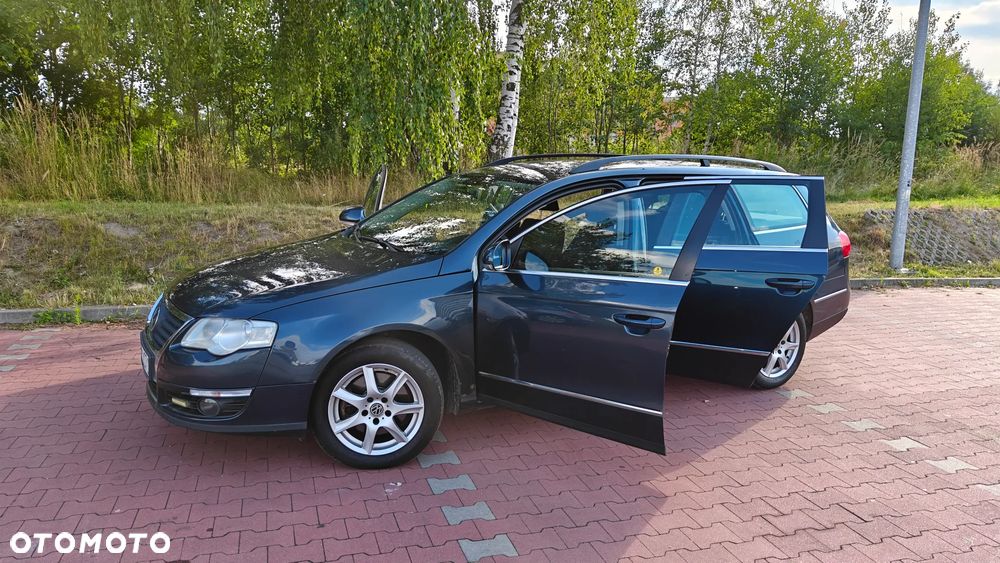 Volkswagen Passat - 15