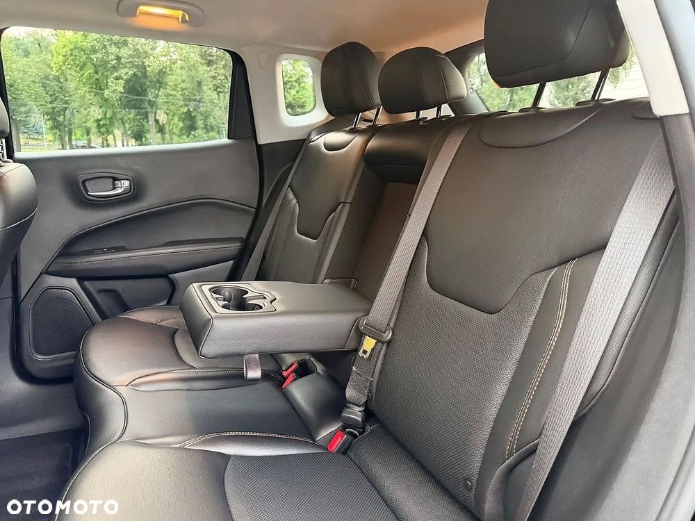 Jeep Compass 2.4I 4x4 CVT Limited - 33