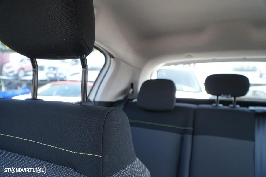 Citroën C3 1.2 PureTech Shine - 13