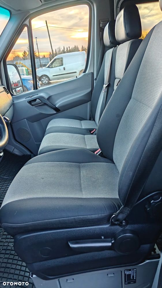 Volkswagen Crafter   brygadówka 7osób - 15