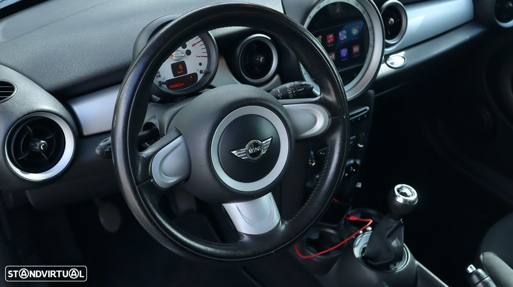 MINI 3 Portas Cooper D - 24