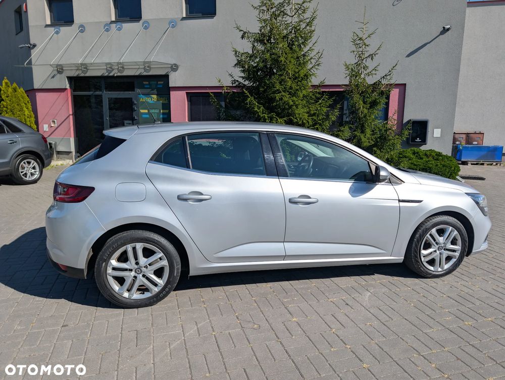 Renault Megane 1.5 dCi Zen - 25