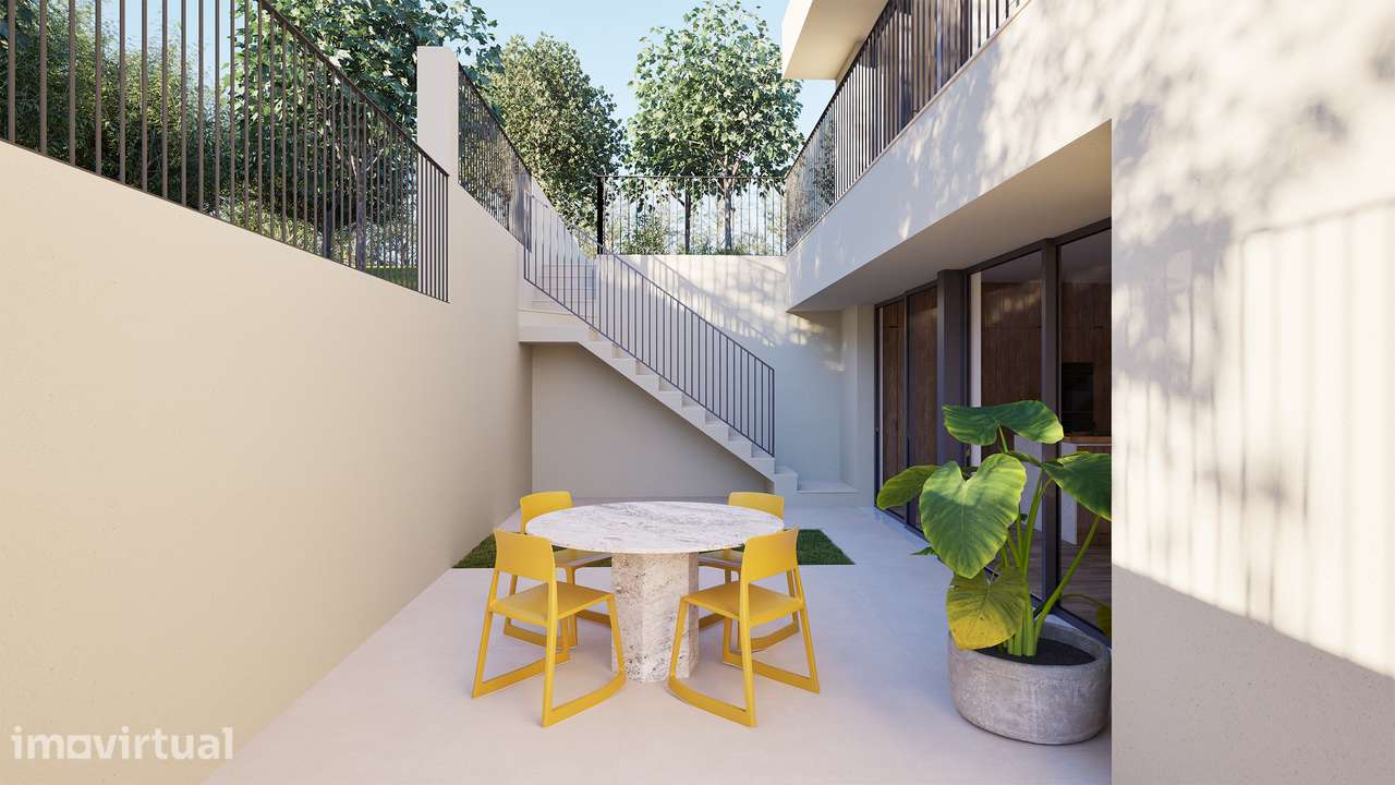 Terreno com Projeto Aprovado | Moradia Unifamiliar V3 - Grande imagem: 5/19
