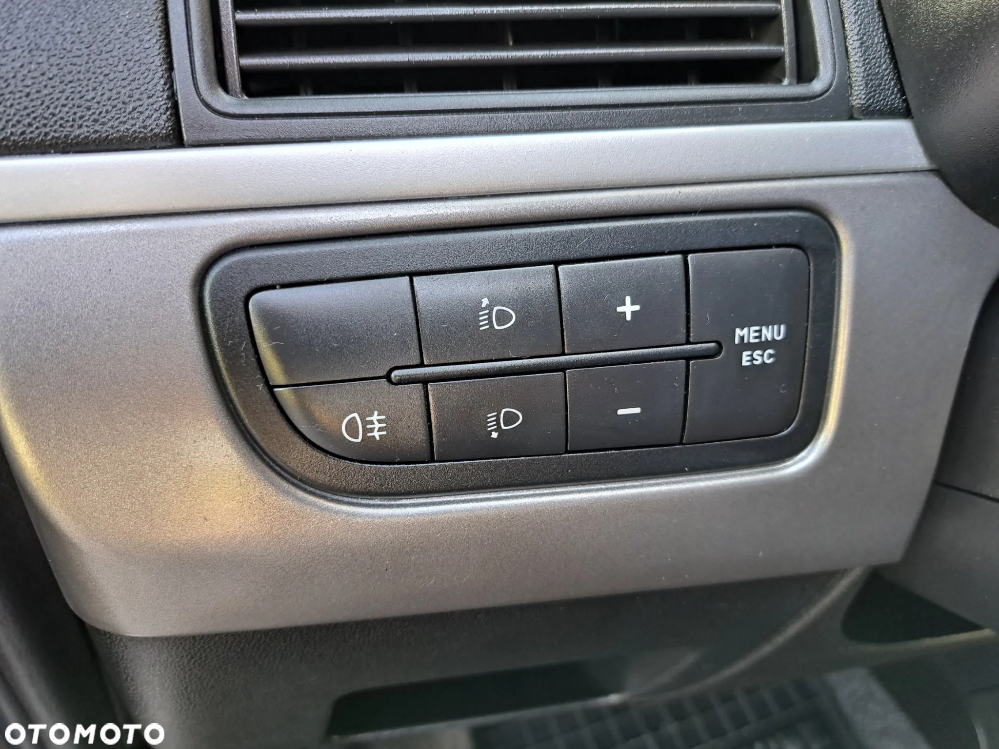 Fiat Grande Punto - 28