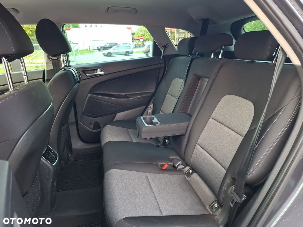 Hyundai Tucson 1.6 GDi Comfort 2WD - 16