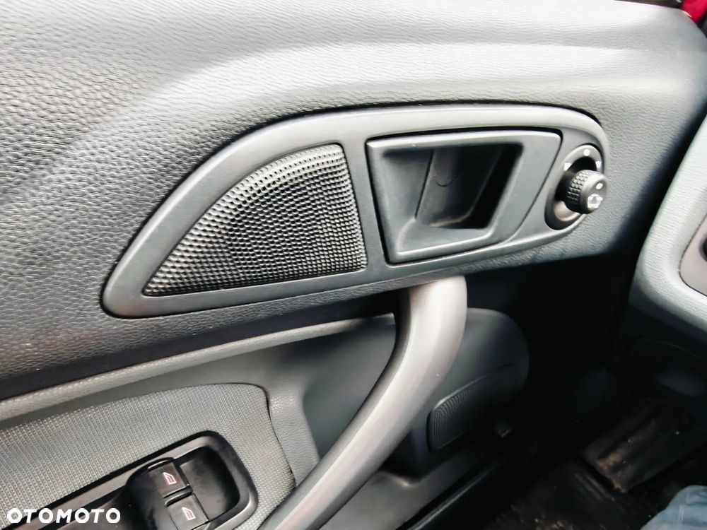 Ford Fiesta 1.4 TDCI X100 / FX Gold - 25