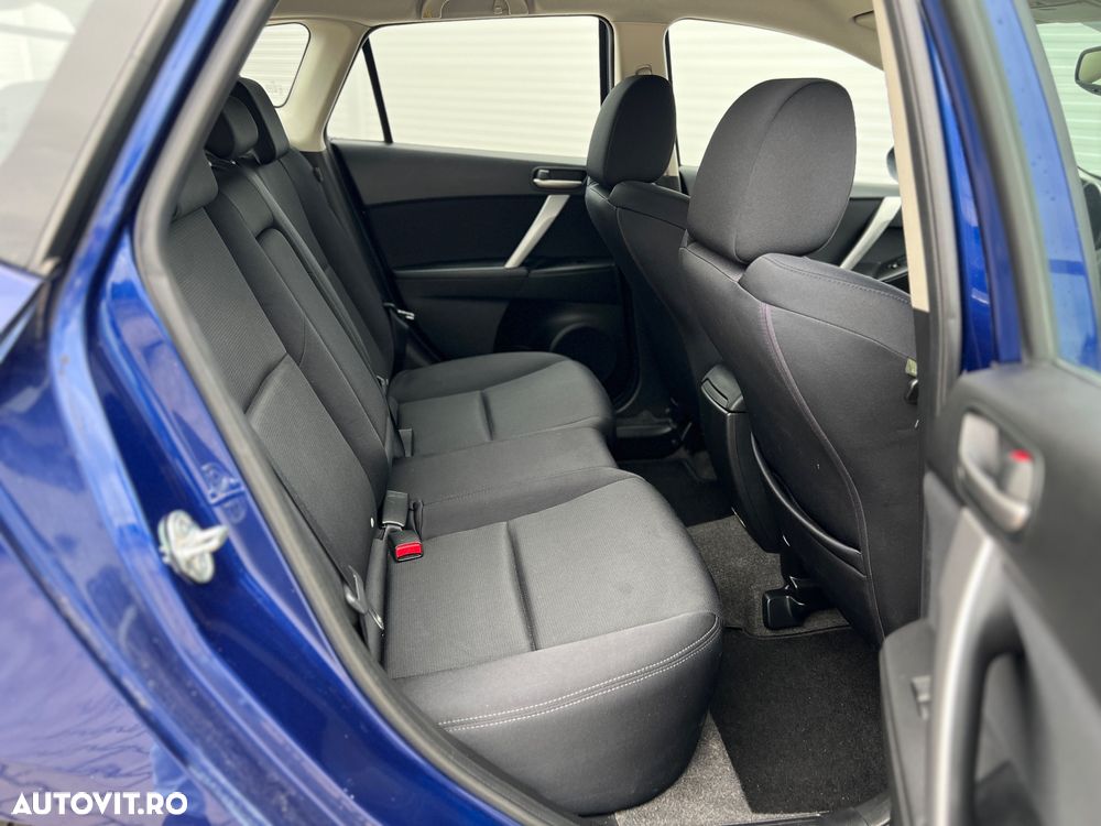 Mazda 3 1.6 Sport Comfort - 11