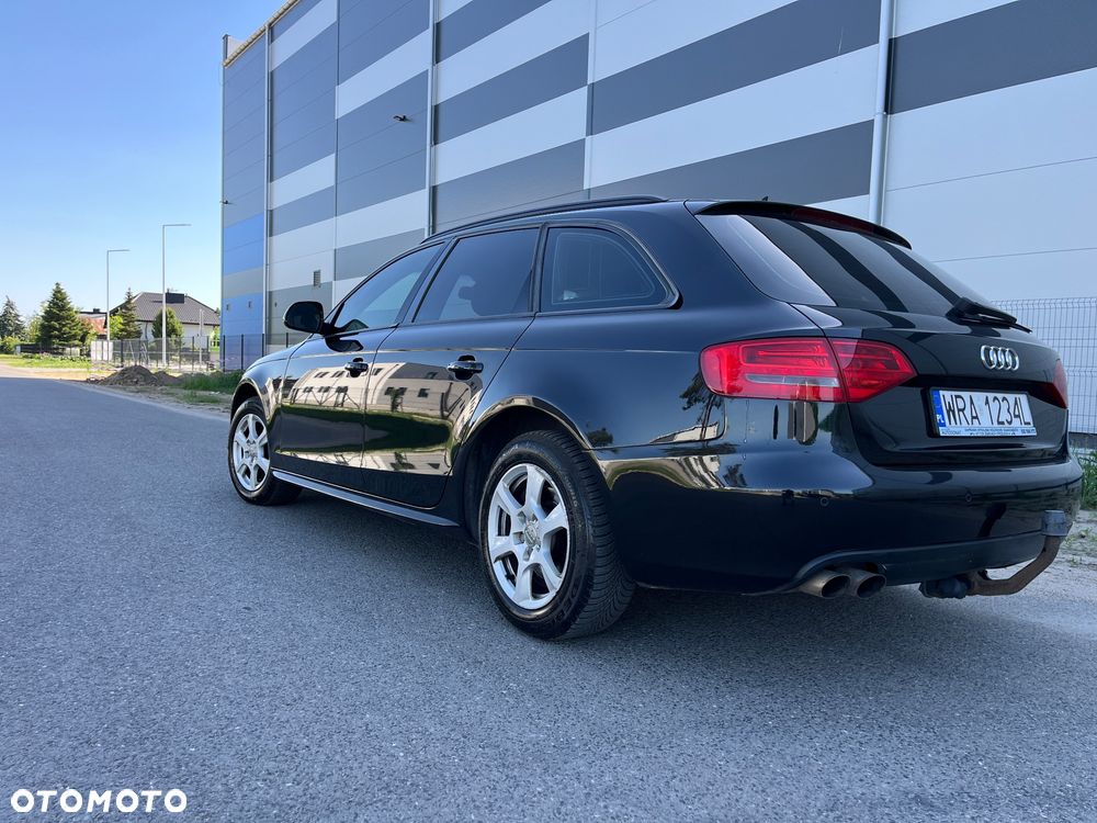 Audi A4 Avant 2.0 TDI - 7