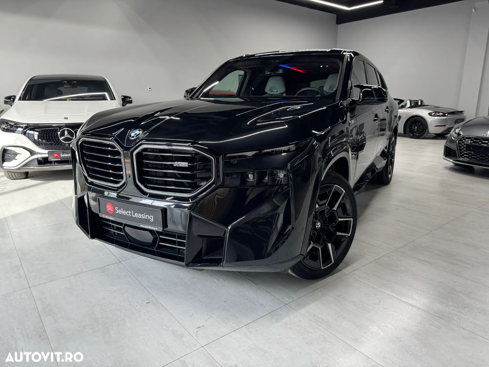BMW XM - 1
