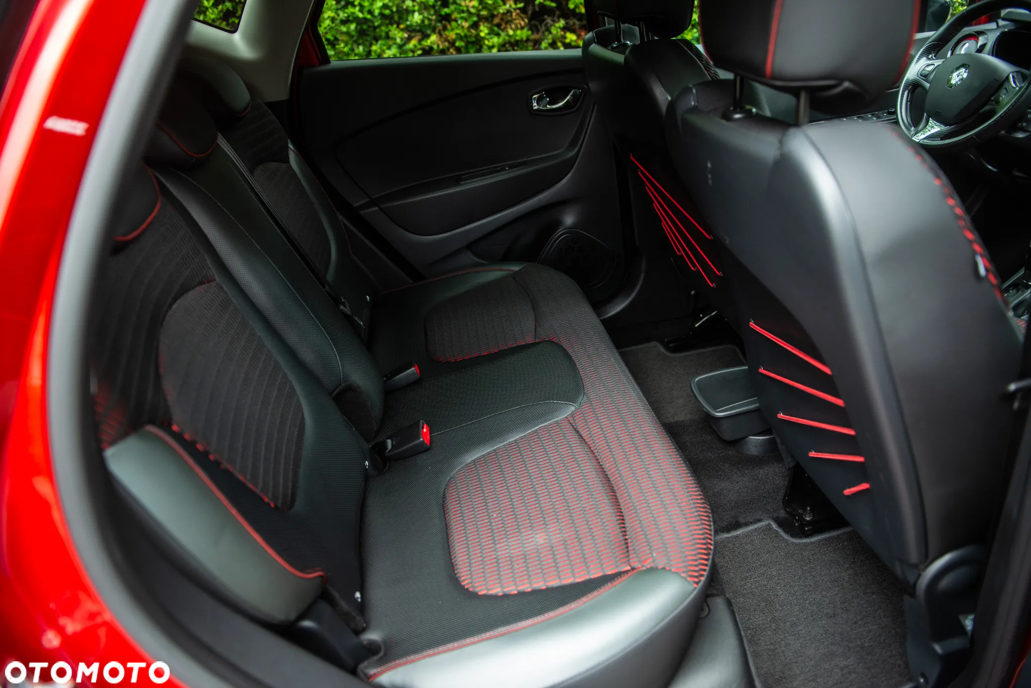 Renault Captur 1.5 dCi Limited EDC - 25