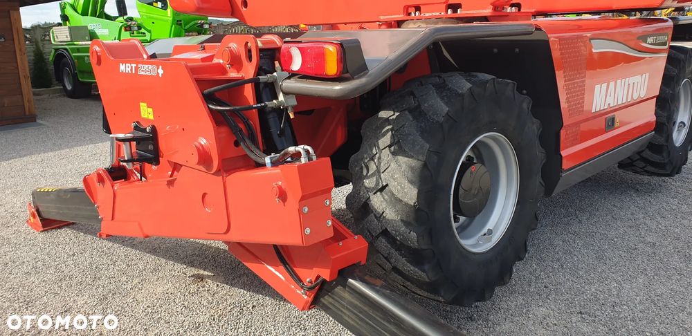Manitou MRT2550 + PRIVILEGE rok 2018 KOSZ HYDR> widły pilot sprowadzona - 33