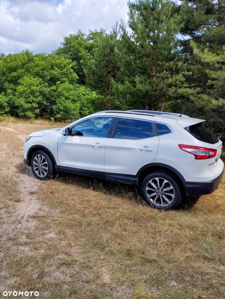 Nissan Qashqai 1.6 DCi 4x4 N-Connecta - 4