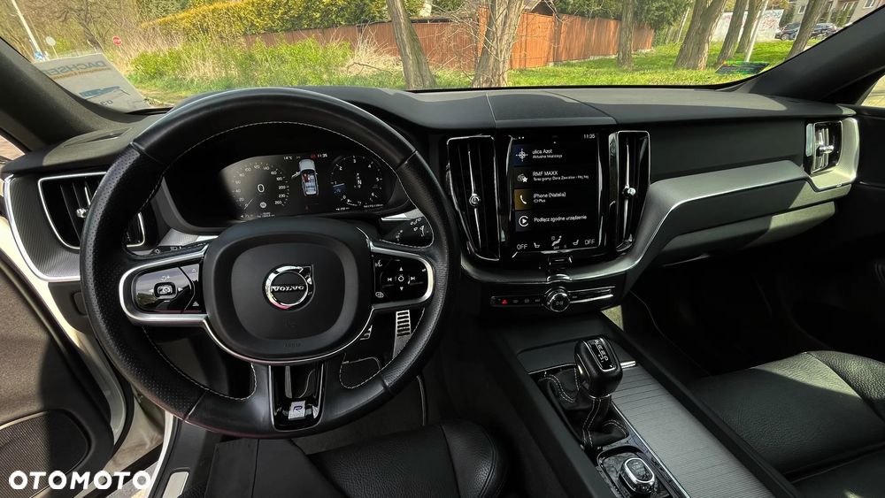 Volvo XC 60 D4 SCR R-Design - 11