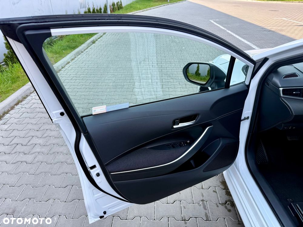 Toyota Corolla 1.8 Hybrid Comfort - 11