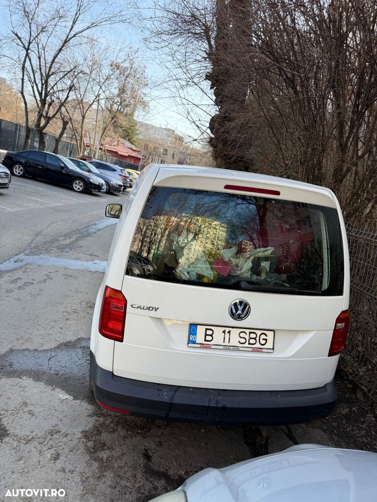 Volkswagen Caddy Maxi 2.0 TDI 90 kW - 29