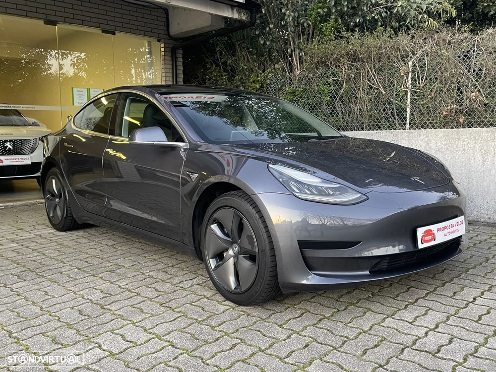 Tesla Model 3 RWD - 3