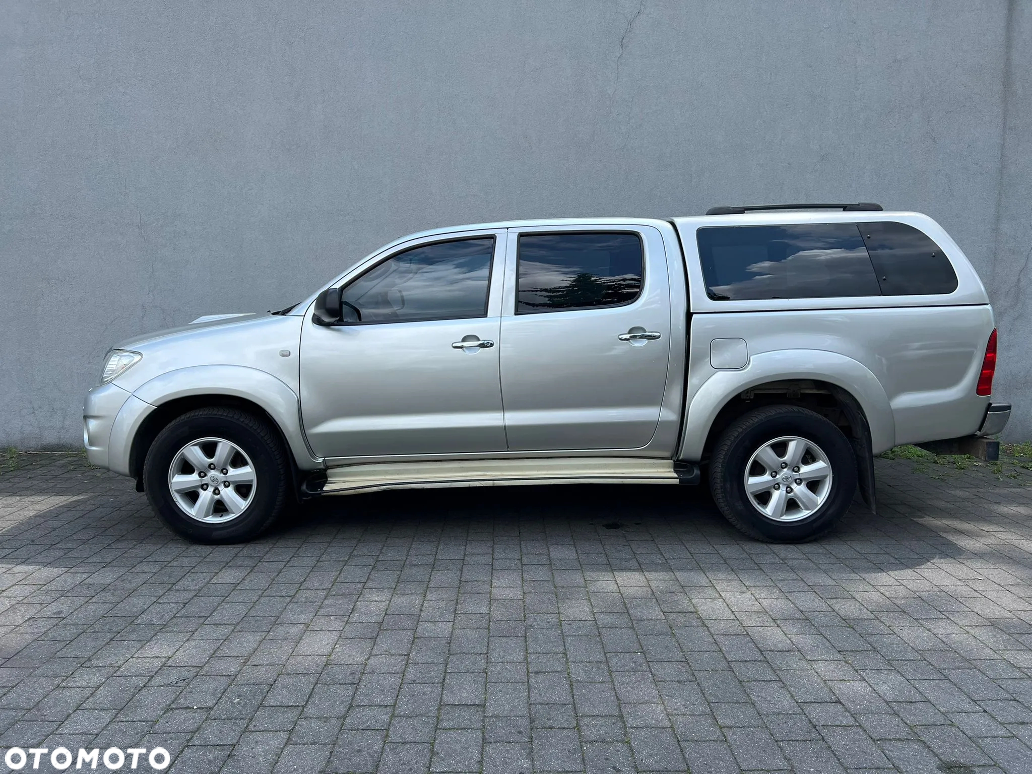 Toyota Hilux 3.0 D-4D SR5-X (lea) Platinium - 3