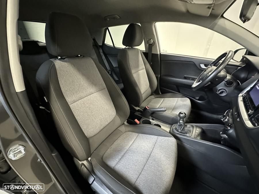 Kia Stonic 1.2 Dynamic - 38