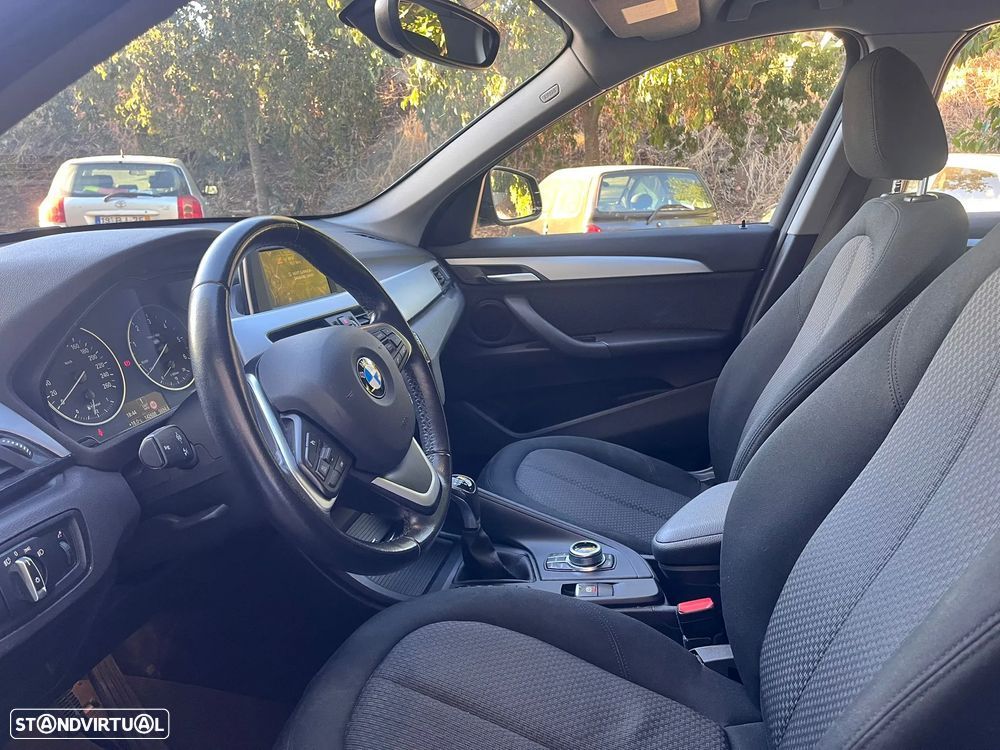 BMW X1 18 d sDrive - 11