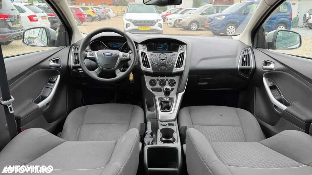 Ford Focus 1.6 TDCI DPF Start-Stopp-System Trend - 12