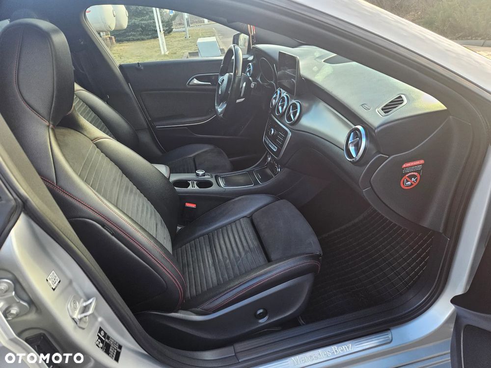 Mercedes-Benz CLA 220 (CDI) d 7G-DCT AMG Line - 30