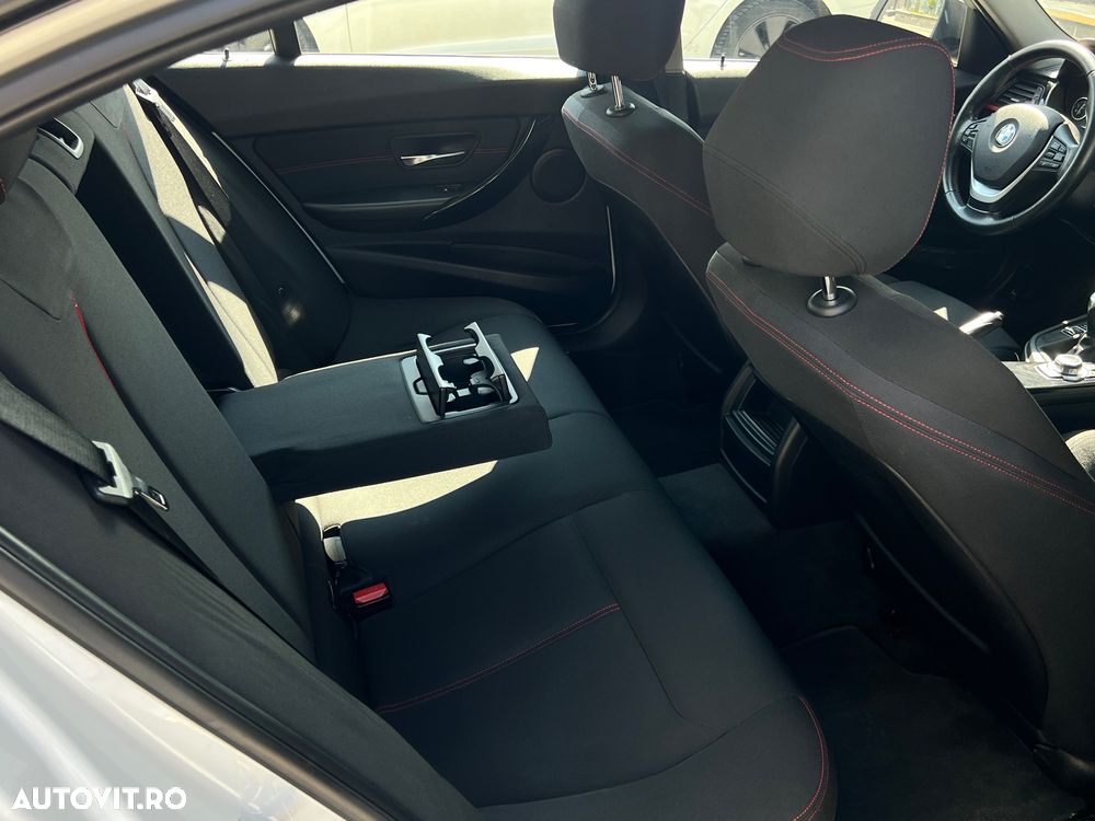 BMW Seria 3 316d - 12