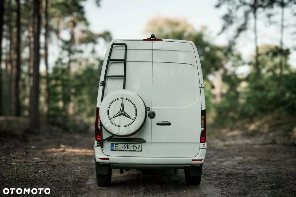 Mercedes-Benz Sprinter - 15