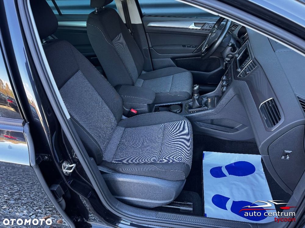 Volkswagen Golf Sportsvan - 11