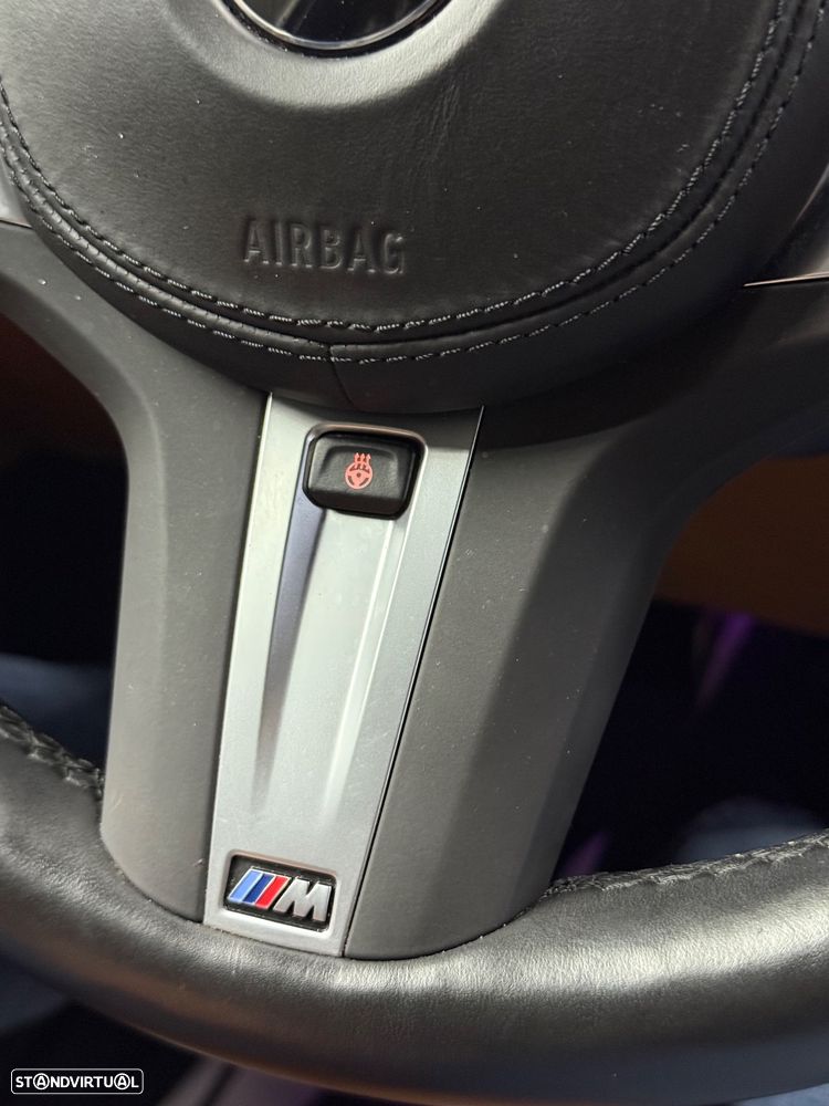 BMW 520 d xDrive Pack Desportivo M Pro - 36