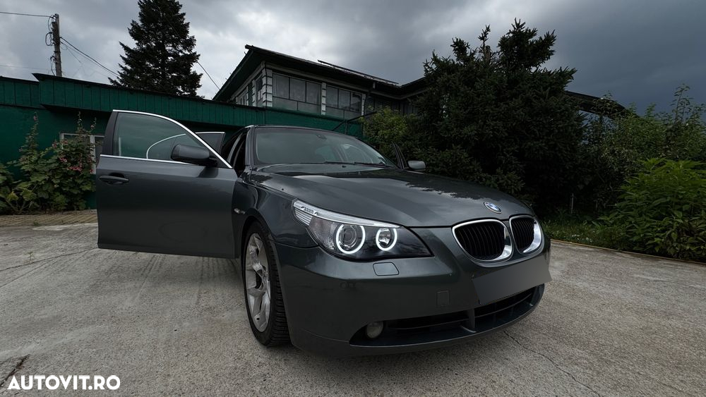 BMW Seria 5 525d - 17