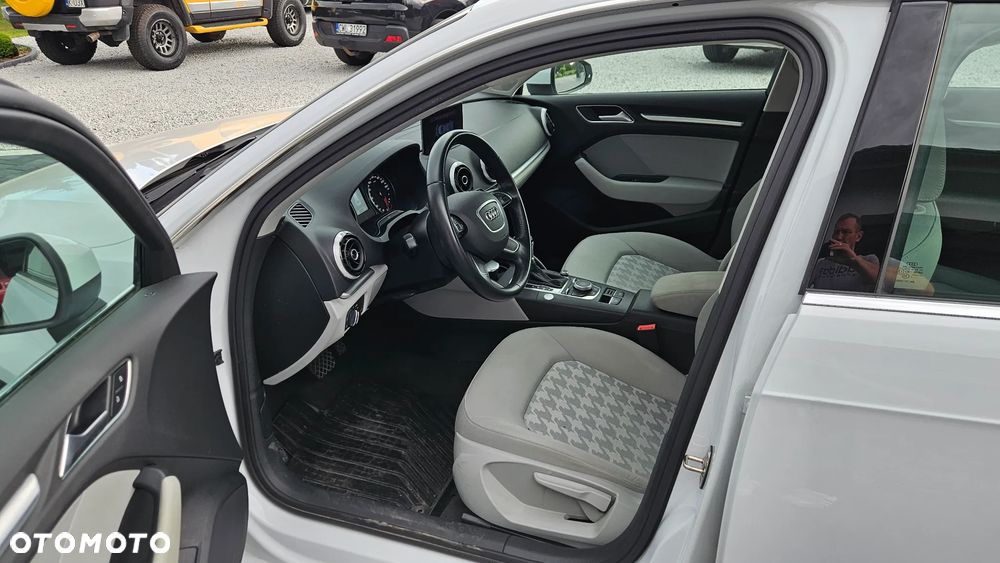Audi A3 Sportback - 9