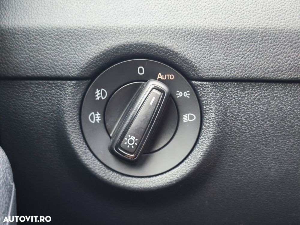 Skoda Octavia 2.0 TDI Ambition - 23