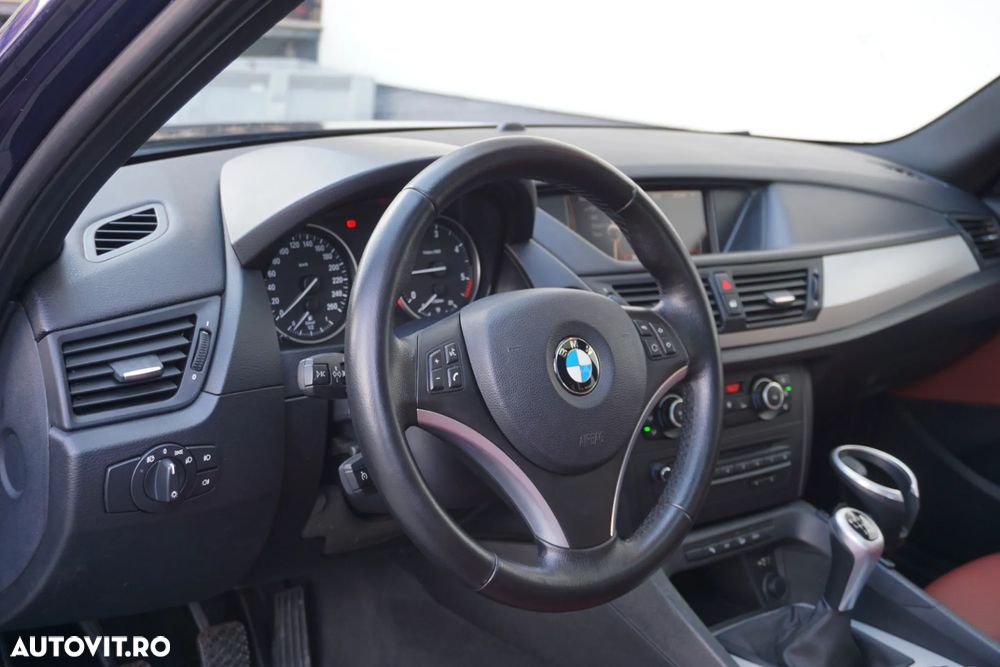 BMW X1 xDrive20d - 14
