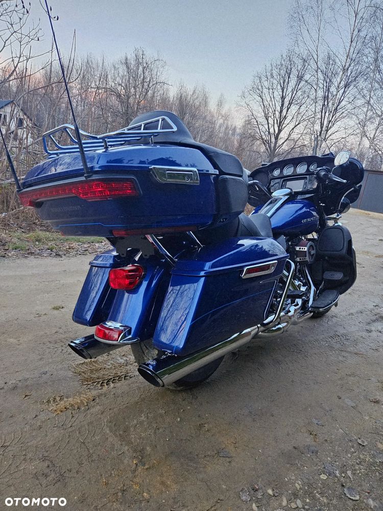 Harley-Davidson Touring Electra Glide - 3