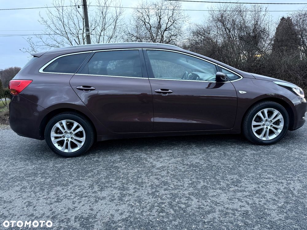 Kia Ceed 1.6 GDI Platinum Edition - 14