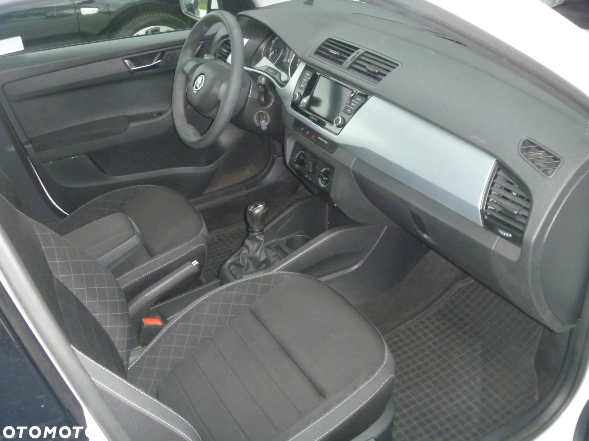 Skoda Fabia 1.0 TSI Ambition - 25