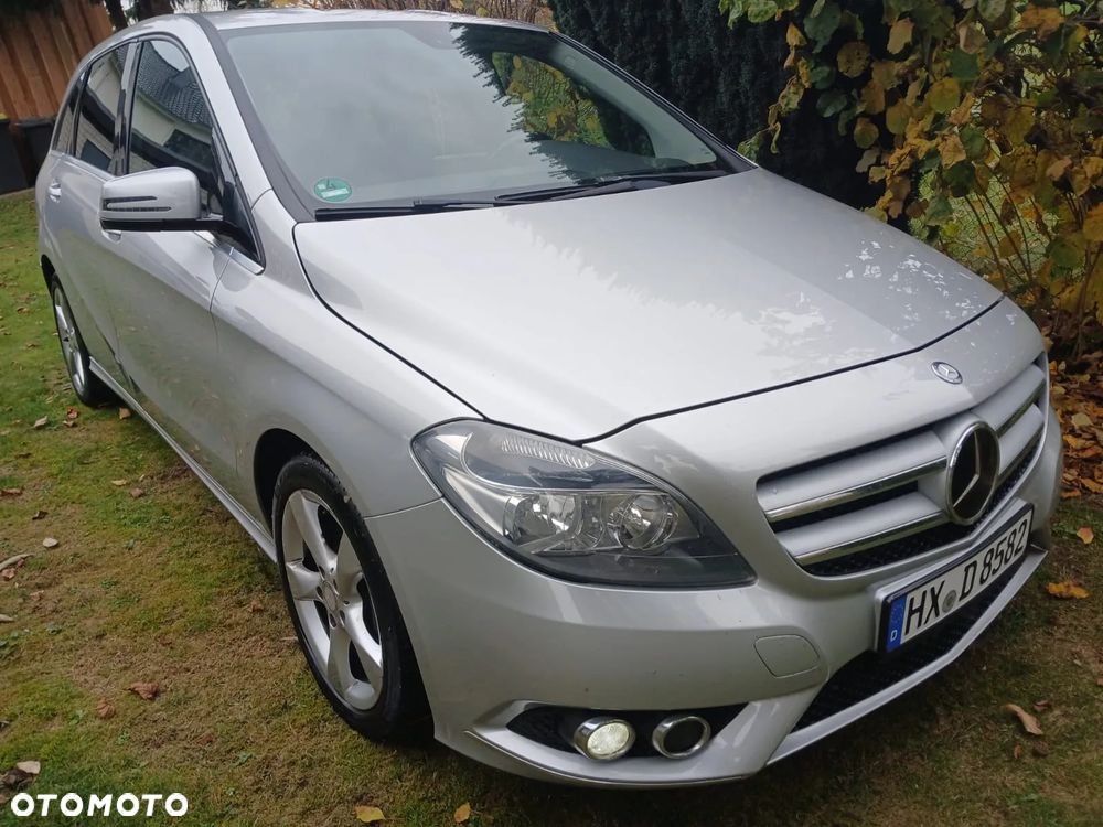 Mercedes-Benz Klasa B 200 CDI (BlueEFFICIENCY) - 23