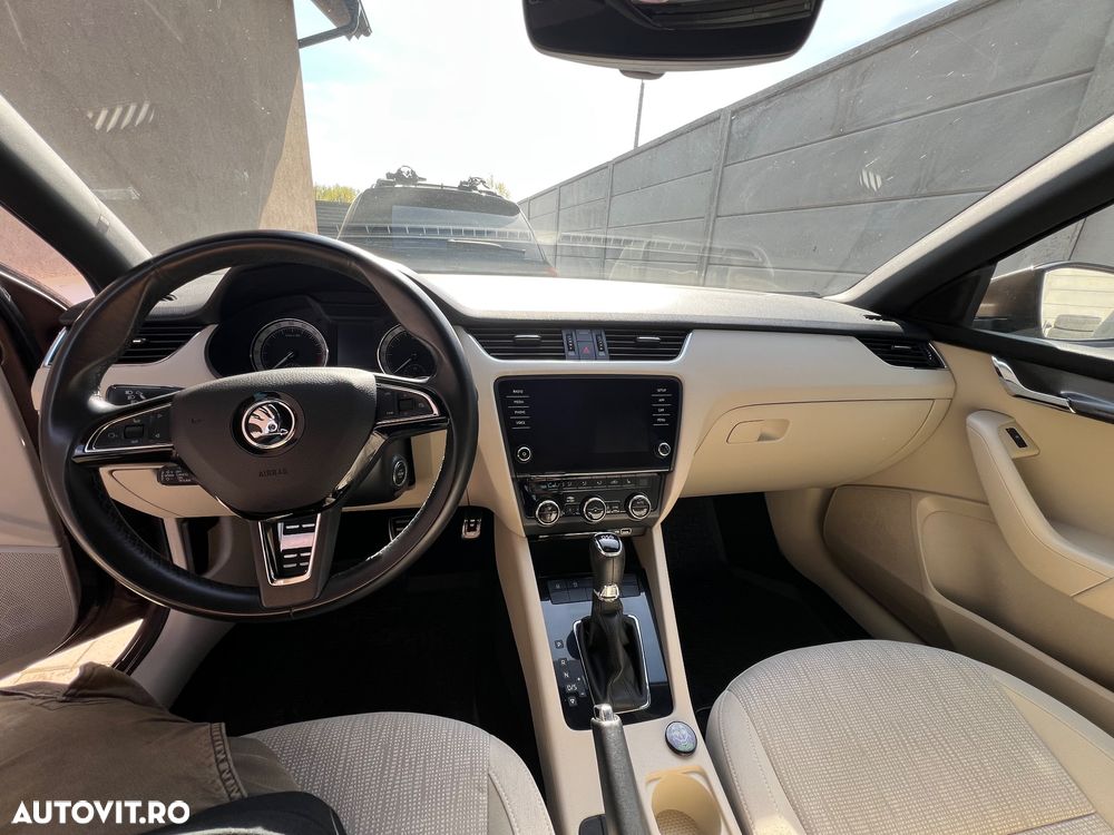 Skoda Octavia 2.0 TDI DSG Style - 14